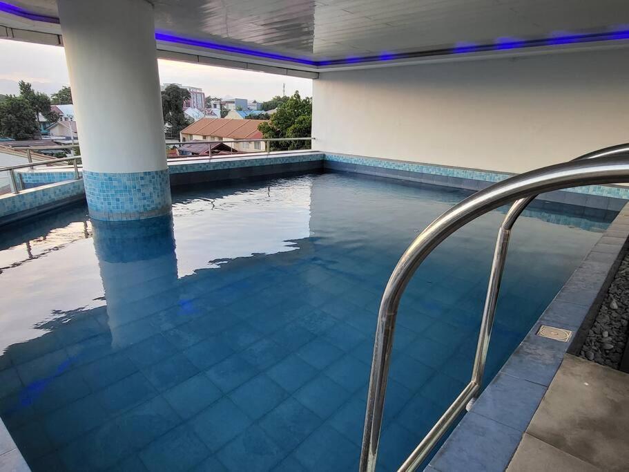 Kandi Big 1 Bedroom King Bed, Free Housekeeping, Wi-Fi Анхелес Екстериор снимка